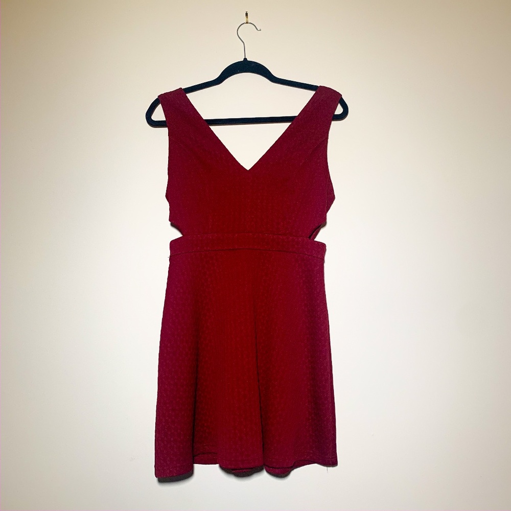 Burgundy Short Cut Out Dress- L